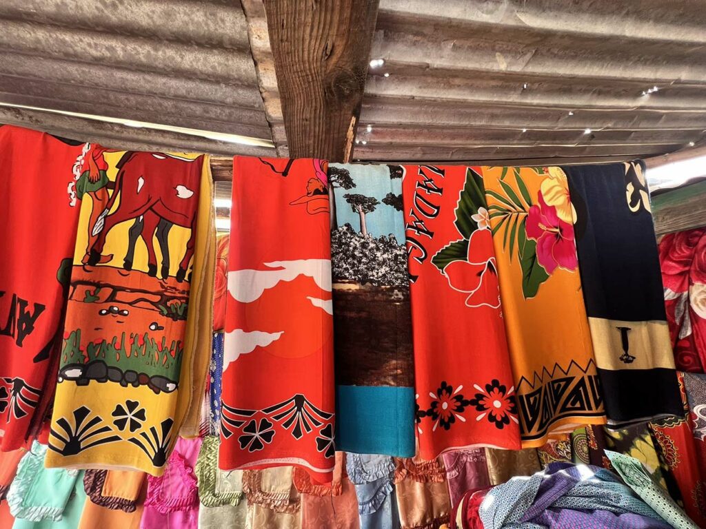 Tissus et artisanat malagasy